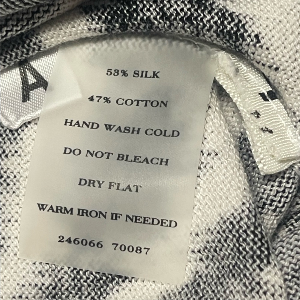 Ann Taylor. Silk Blend. Sz Small. Zebra Print. Excellent Condition 🤩🤩 - Picture 12 of 12